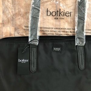 NWT Botkier New York Bond Tote in Black